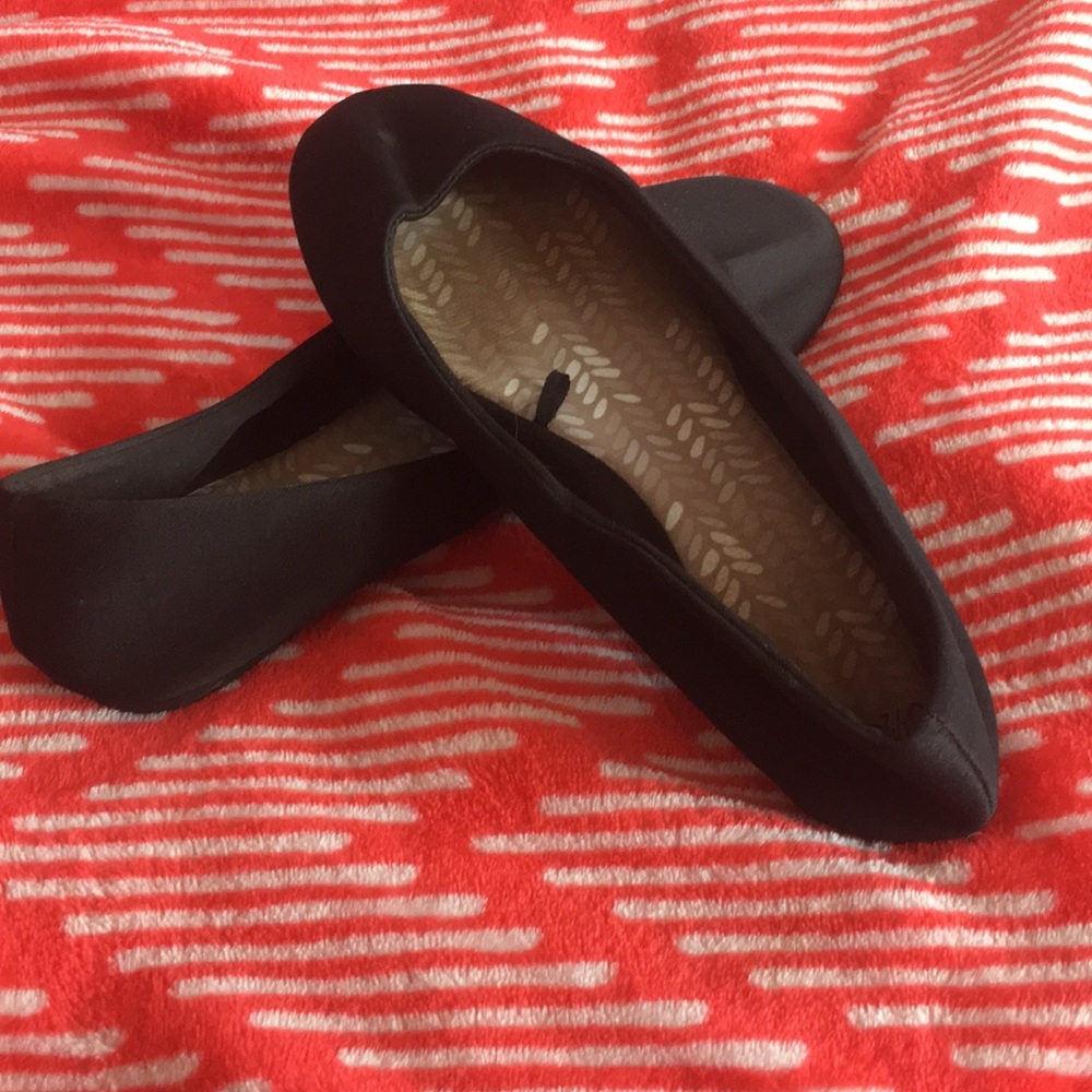 Black dress flats 3/$10